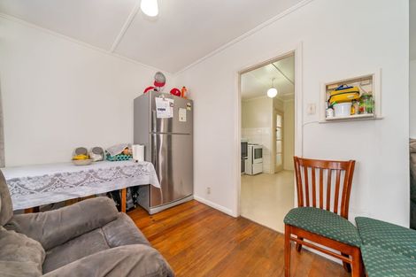 Photo of property in 33 Leicester Street, Cannons Creek, Porirua, 5024