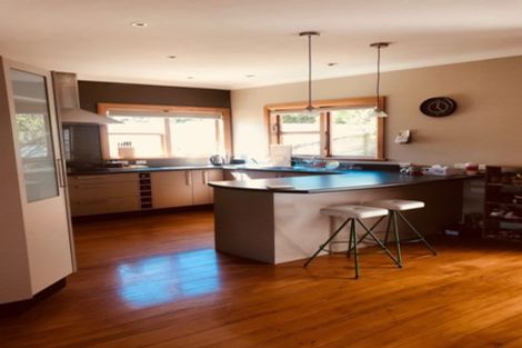 Photo of property in 18 Darlington Road, Miramar, Wellington, 6022
