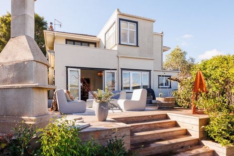 Photo of property in 70 Heretaunga Street, Palmerston North, 4414