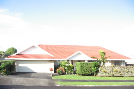 Photo of property in 2/42 Stewart Gibson Place, Manurewa, Auckland, 2105