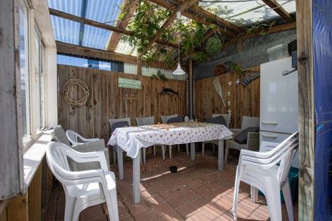 Photo of property in 5a James Street, Raglan, 3225