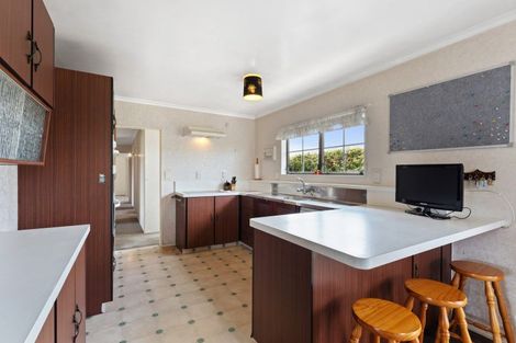 Photo of property in 8 Cambridge Street, Pahiatua, 4910