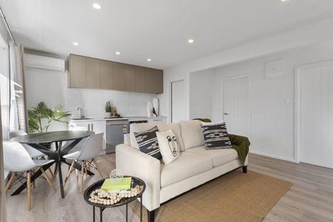 Photo of property in 2/187 Knowles Street, St Albans, Christchurch, 8052