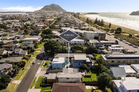 Photo of property in 11 Lee Street, Mount Maunganui, 3116