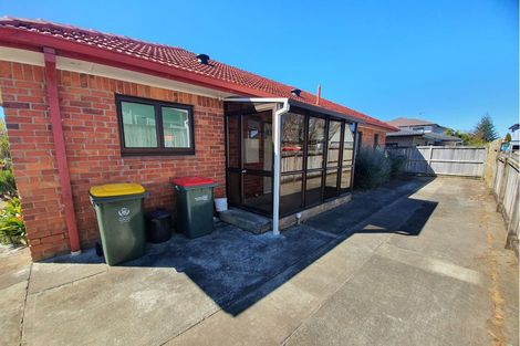 Photo of property in 37 Ballance Avenue, Papatoetoe, Auckland, 2104