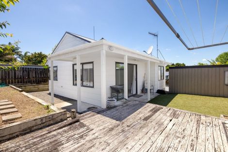 Photo of property in 19 Macloughlin Drive, Te Puke, 3119