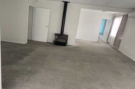 Photo of property in 40 Rodney Street, Howick, Auckland, 2014