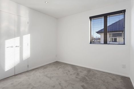 Photo of property in 144a Holly Road, St Albans, Christchurch, 8014