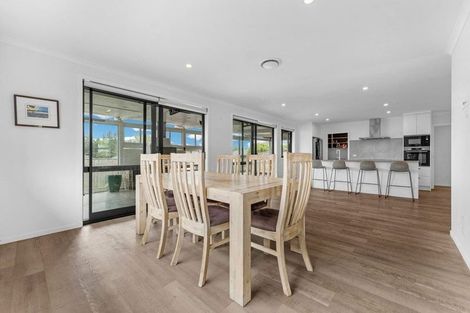 Photo of property in 24 Tauroa Drive, Tuakau, 2121