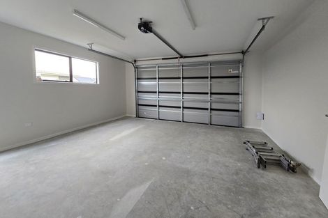 Photo of property in 16 George Yee Place, Taradale, Napier, 4112