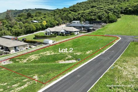 Photo of property in 351 Main Road North, Brown Owl, Upper Hutt, 5018