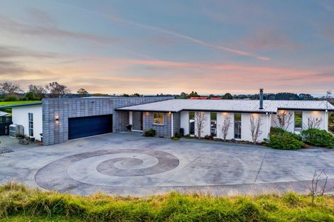 Photo of property in 11 Wilson Road, Urenui, 4375