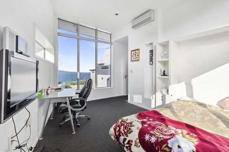 Photo of property in 56 Tamworth Crescent, Newlands, Wellington, 6037