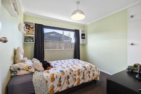 Photo of property in 23 Phillips Street, Sanson, 4817