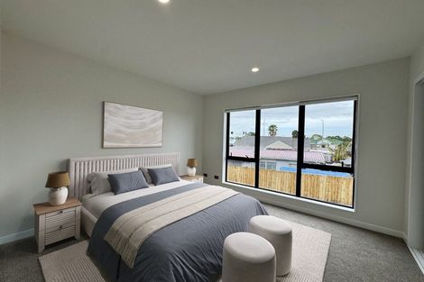Photo of property in 7/399 Massey Road, Mangere East, Auckland, 2024