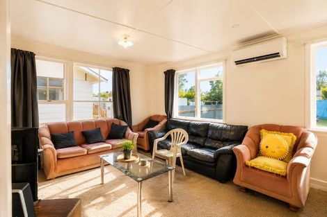Photo of property in 12 Hartgill Crescent, Dannevirke, 4930