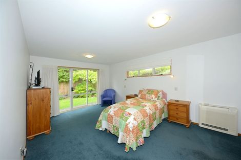 Photo of property in 26a Glenburn Place, Avonhead, Christchurch, 8042