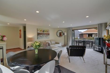 Photo of property in 10a Salmond Place, Queenstown, 9300