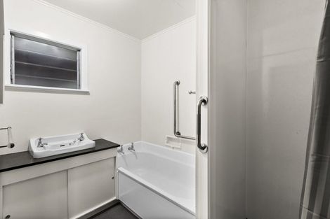 Photo of property in 1a Shamrock Street, Napier South, Napier, 4110