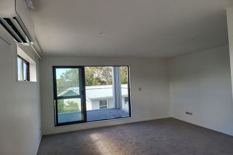 Photo of property in 29 Raleigh Road, Northcote, Auckland, 0627