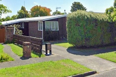 Photo of property in 2 Rakino Place, Awapuni, Palmerston North, 4412