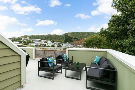 Photo of property in 4 Don Street, Island Bay, Wellington, 6023