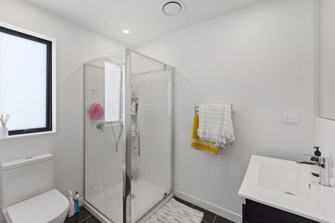 Photo of property in 170u4 Fraser Avenue, Johnsonville, Wellington, 6037