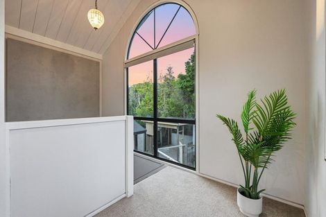 Photo of property in 45 Pohutukawa Avenue, Shelly Park, Auckland, 2014