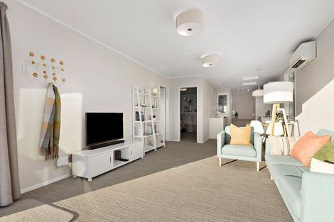Photo of property in 81 Townsend Road, Miramar, Wellington, 6022