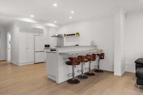 Photo of property in 1011 Papamoa Beach Road, Papamoa Beach, Papamoa, 3118
