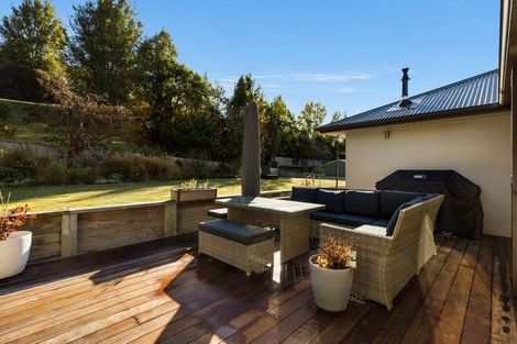 Photo of property in 28 Quill Street, Lake Hayes, Queenstown, 9304
