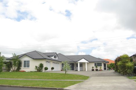 Photo of property in 57 Longford Park Drive, Takanini, 2112
