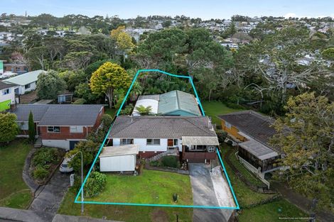 Photo of property in 46 Easton Park Parade, Glenfield, Auckland, 0629