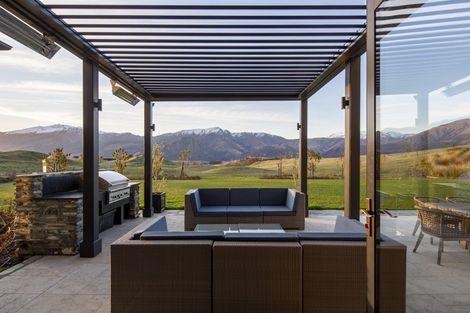 Photo of property in 2 Haggitt Lane, Lake Hayes, Queenstown, 9371