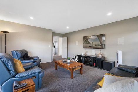 Photo of property in 16 Lilac Close, Cambridge, 3434