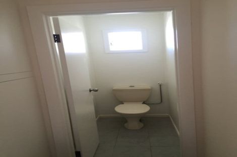 Photo of property in 1/60 Racecourse Road, Waiuku, 2123