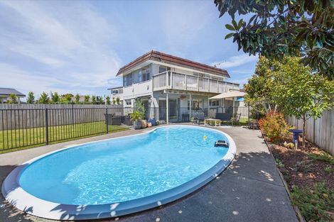 Photo of property in 185b Centreway Road, Orewa, 0931