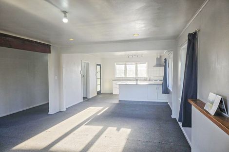 Photo of property in 6 Wordsworth Crescent, Maraenui, Napier, 4110