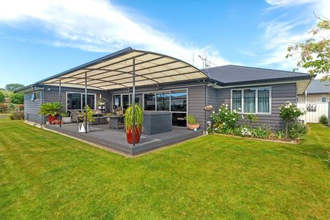 Photo of property in 50 Sterling Park, Lytton West, Gisborne, 4010