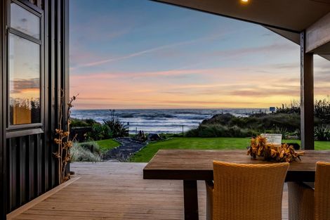 Photo of property in 288 Tai Road, Opunake, 4681