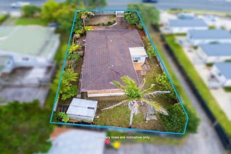 Photo of property in 1/294 Great North Road, Henderson, Auckland, 0612