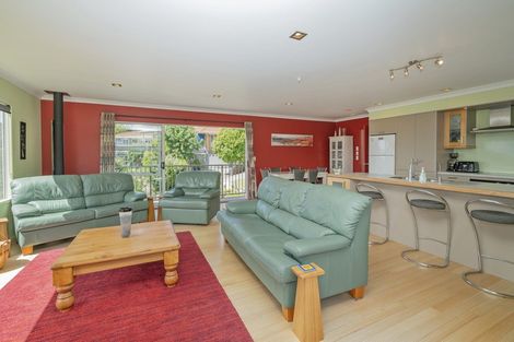 Photo of property in 20 Grierson Close, Hahei, Whitianga, 3591