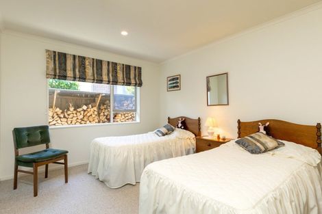 Photo of property in 32 Admiralty Place, Waikawa, Picton, 7220