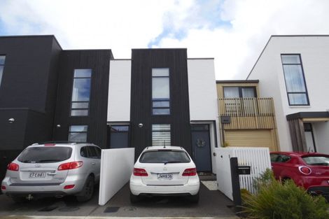 Photo of property in 16 Cochrane Road, Hobsonville, Auckland, 0616