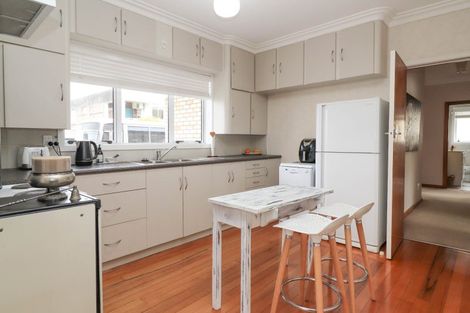 Photo of property in 413 Mackay Street, Thames, 3500