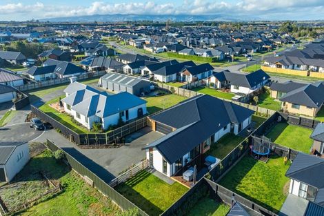 Photo of property in 6 Maleny Lane, Rolleston, 7615