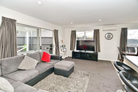 Photo of property in 65 Kuaka Crescent, Bromley, Christchurch, 8062
