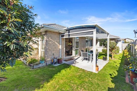 Photo of property in 27 Allington Place, Bethlehem, Tauranga, 3110