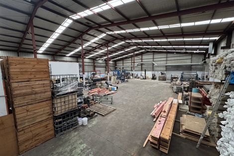 Photo of property in 2 Takaro Avenue, Sockburn, Christchurch, 8042