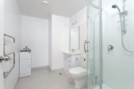 Photo of property in 8/26 Railway Street West, Papakura, 2110